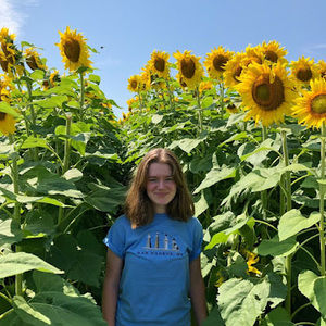 Meet your Posher, Julia